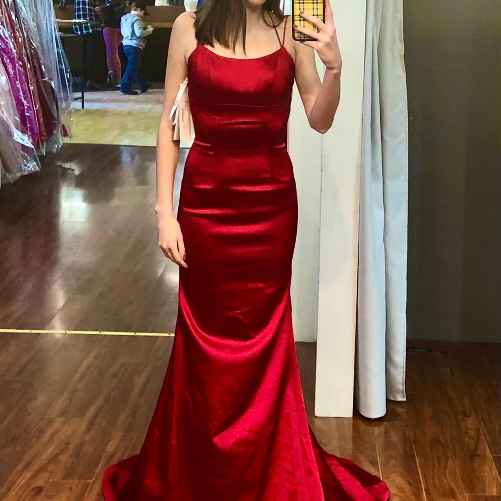 Sherri Hill Prom Dress